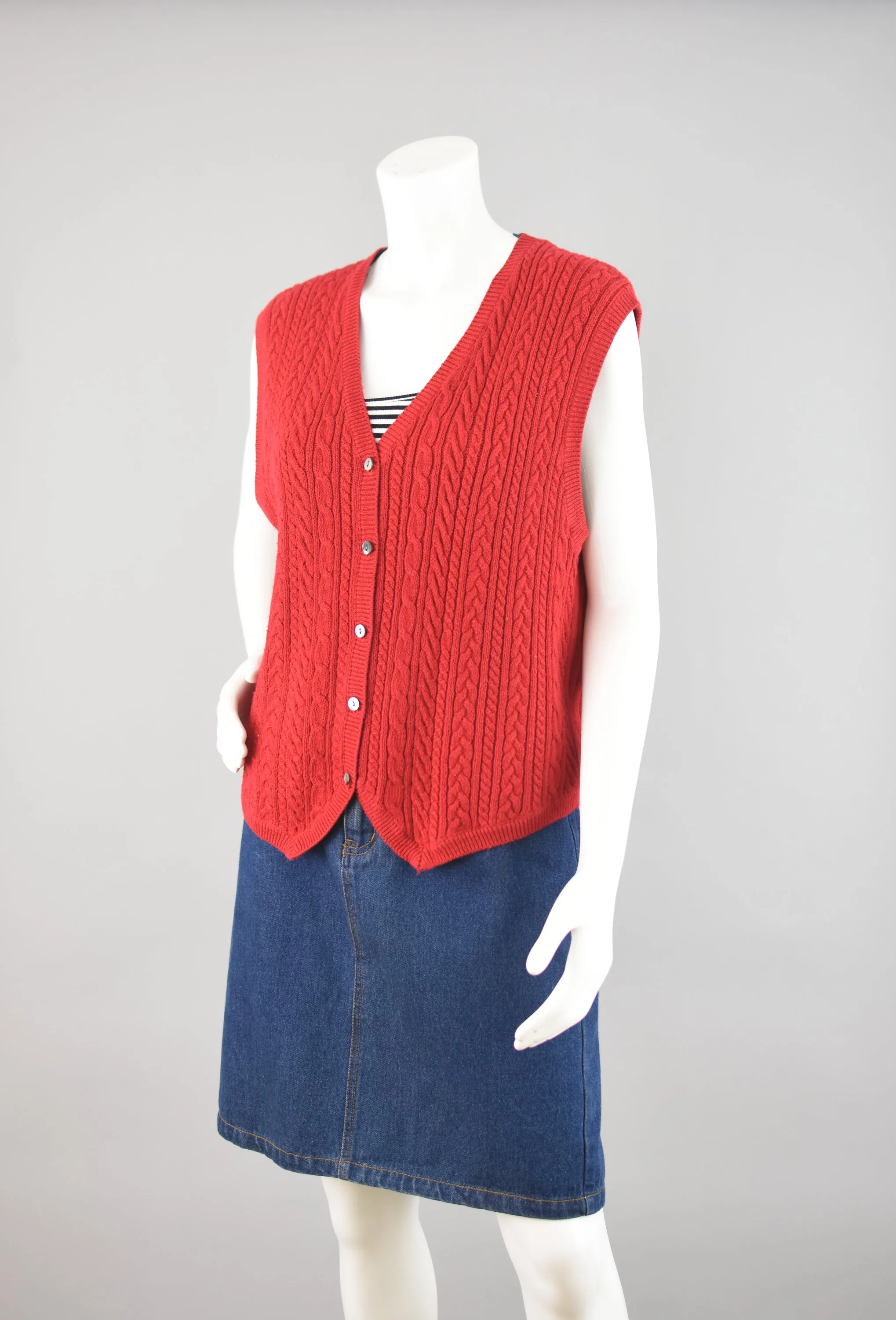 90s Red Cable Knit Sweater Vest, Women's Medium