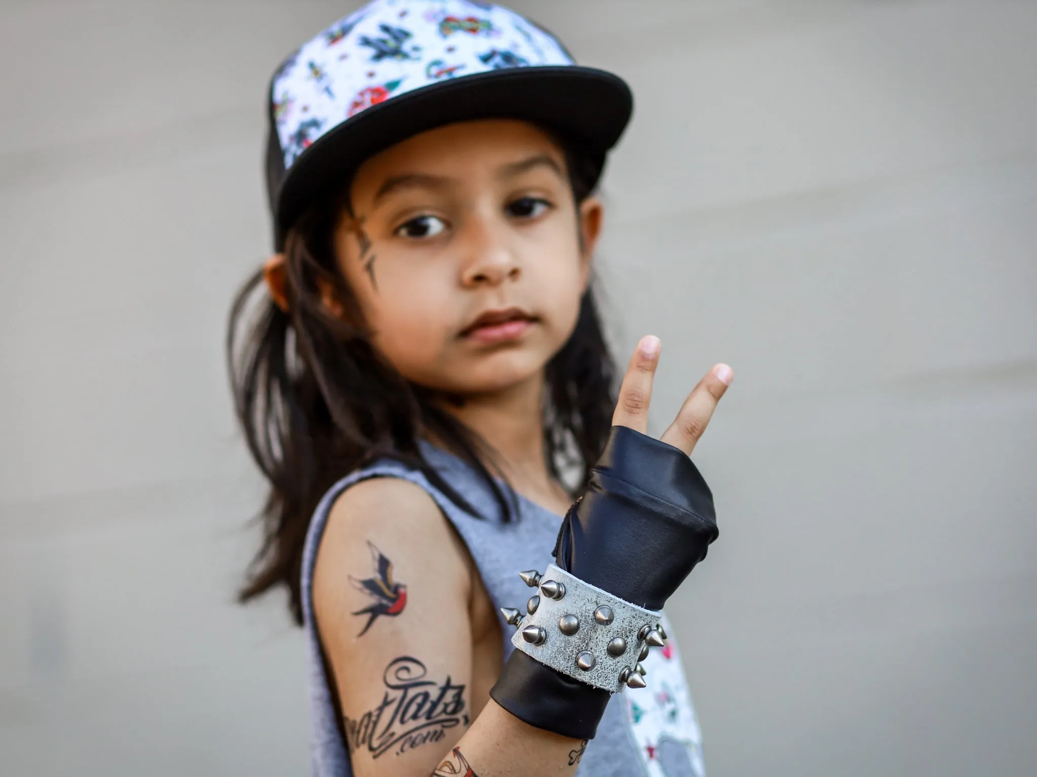 Basic Black Rockstar Fingerless Gloves Vegan Leather for boys and girls