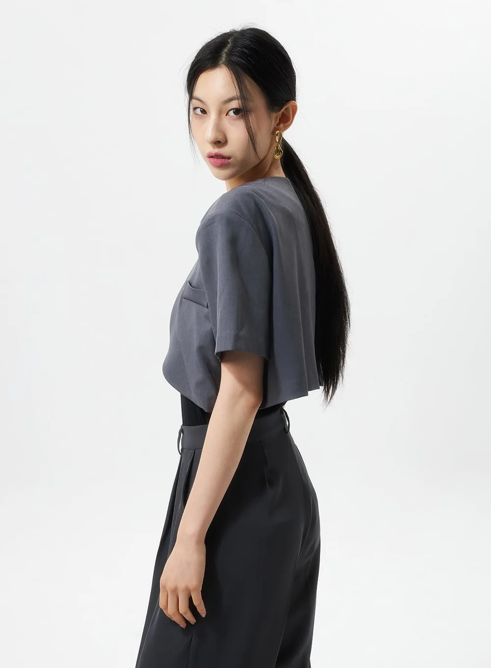 Cropped Short Sleeve Jacket IU326