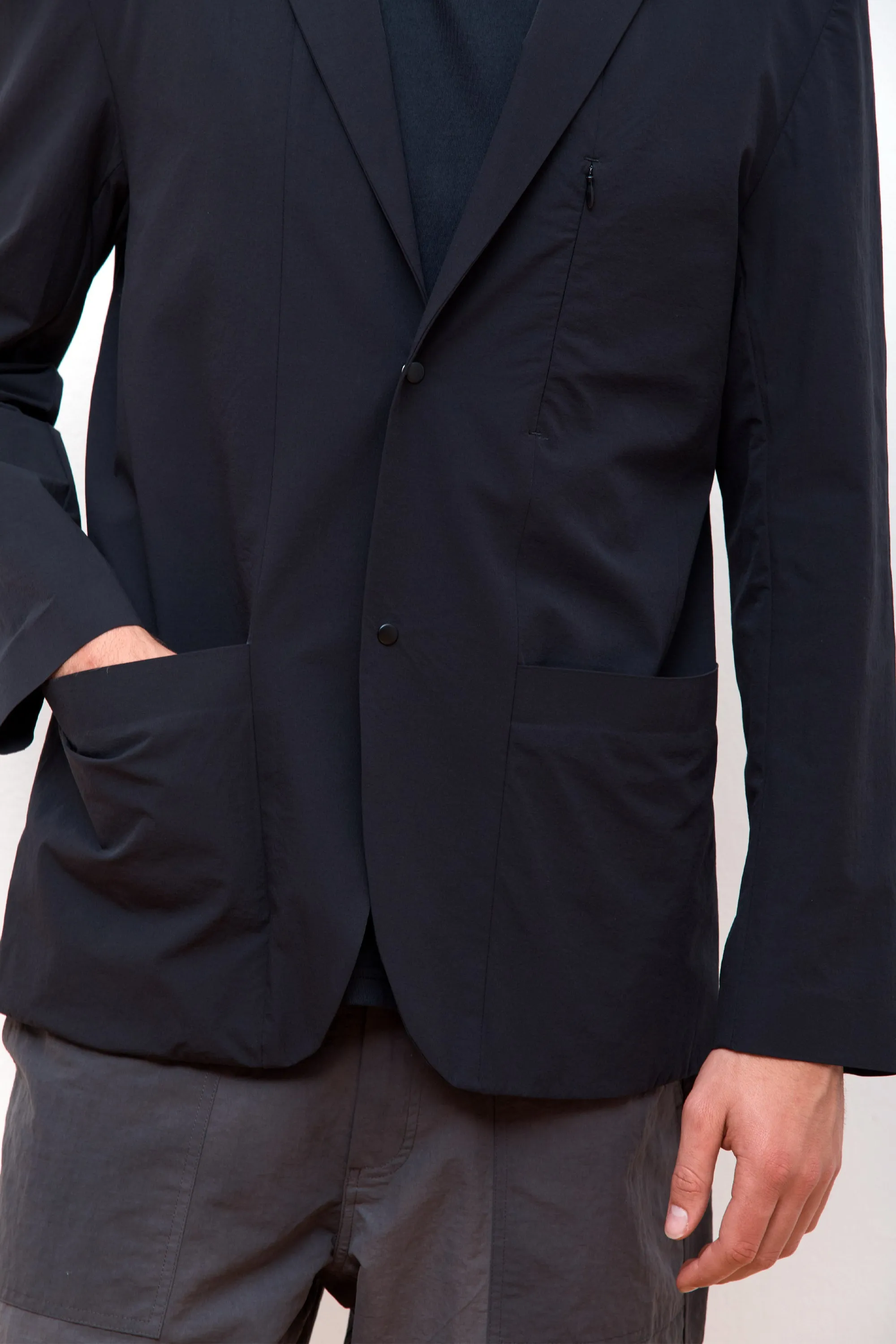 Emil Travel Light Blazer Black