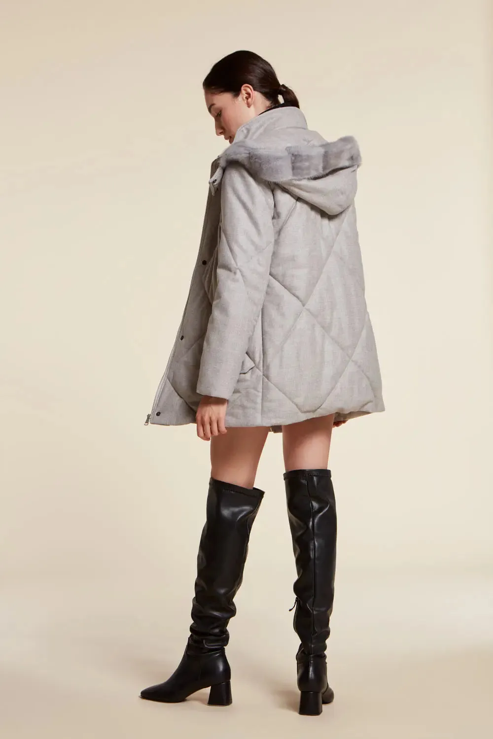 Grey puffer jacket with fur hood