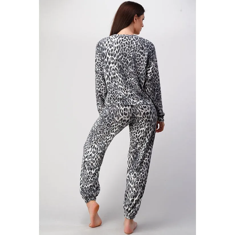 Hacci Leopard Print Pajama Lounge Wear Set