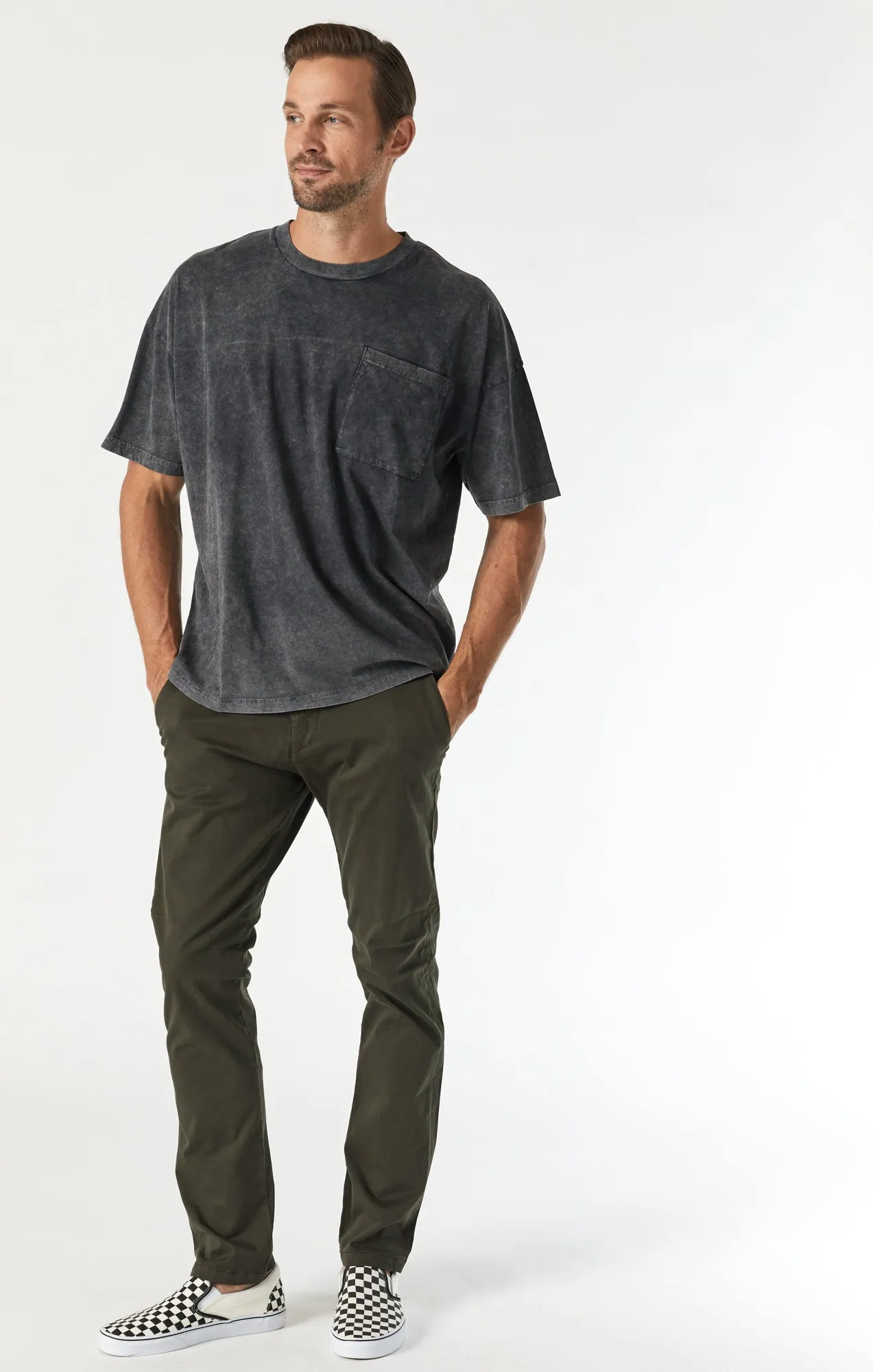 JOHNNY SLIM LEG CHINO PANTS IN DARK GREEN TWILL