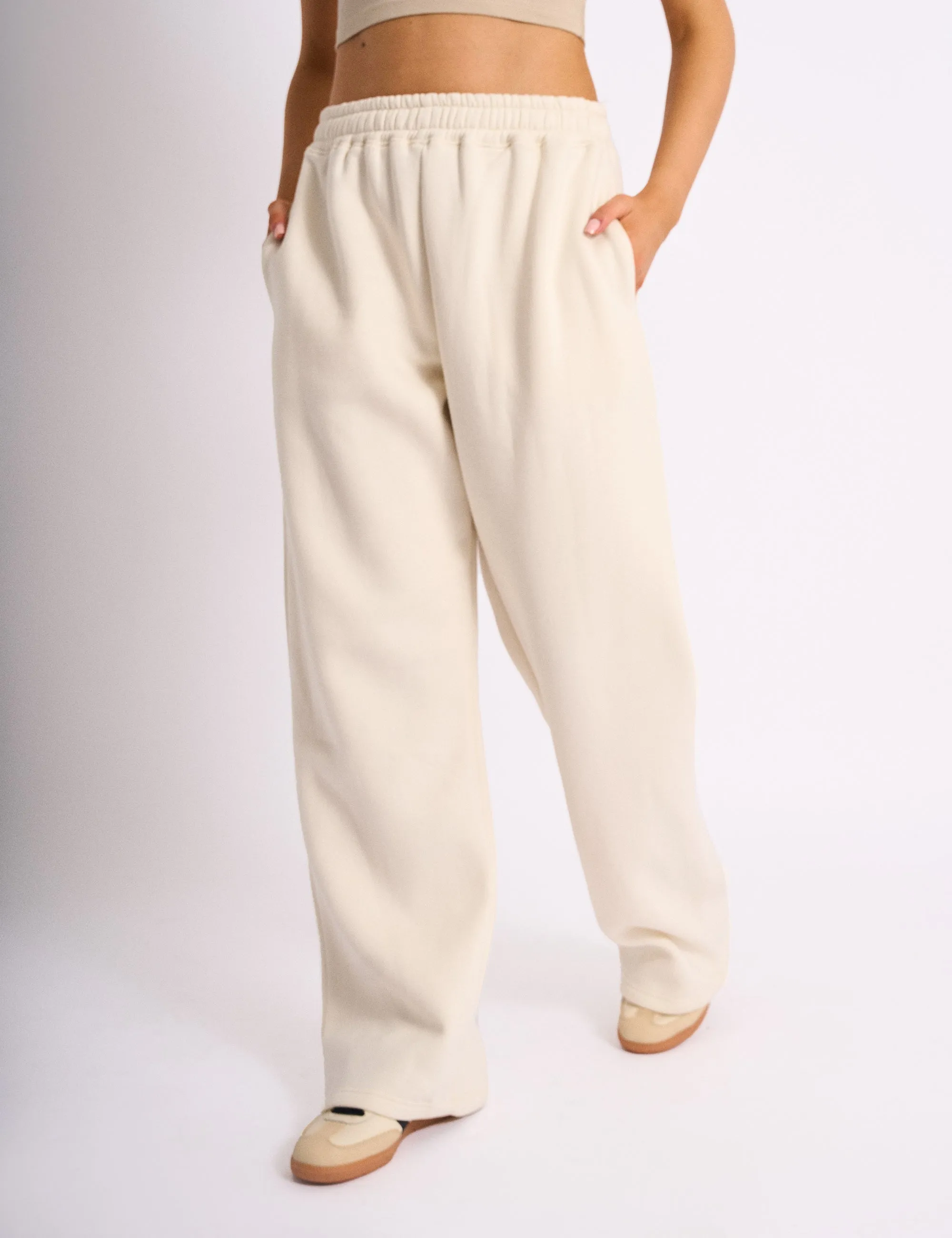 Kaiia Embossed Wide Leg Joggers Cream