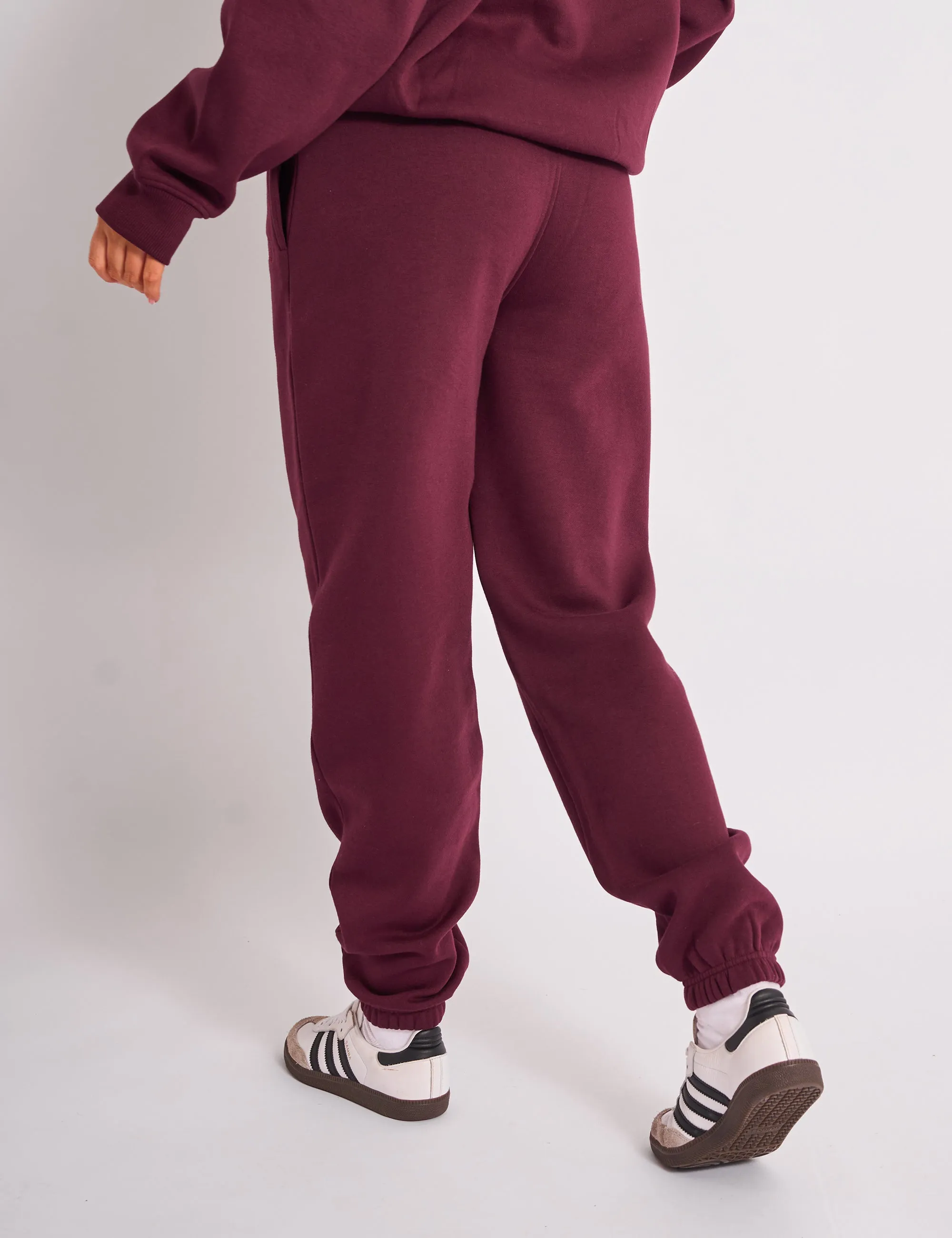 Kaiia Logo Cuffed Joggers Plum