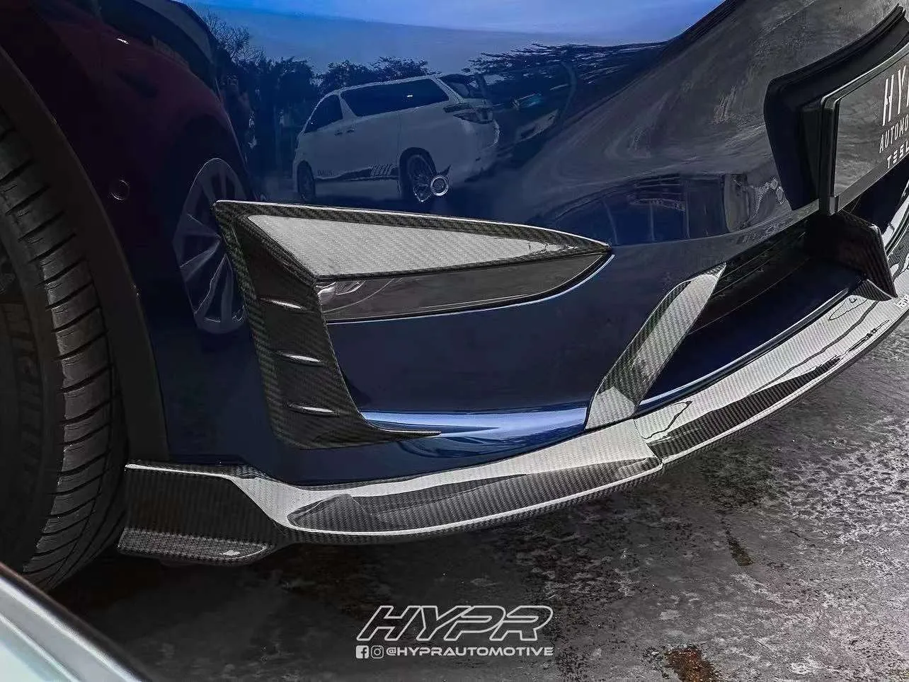 Karbel Carbon Pre-preg Carbon Fiber Upper Valences for Tesla Model Y / Performance