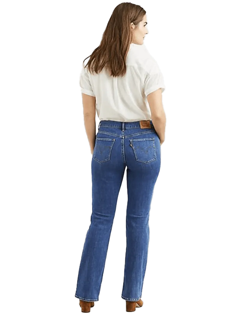 Levi Women's Classic Fit Bootcut Lapis Awe Jeans