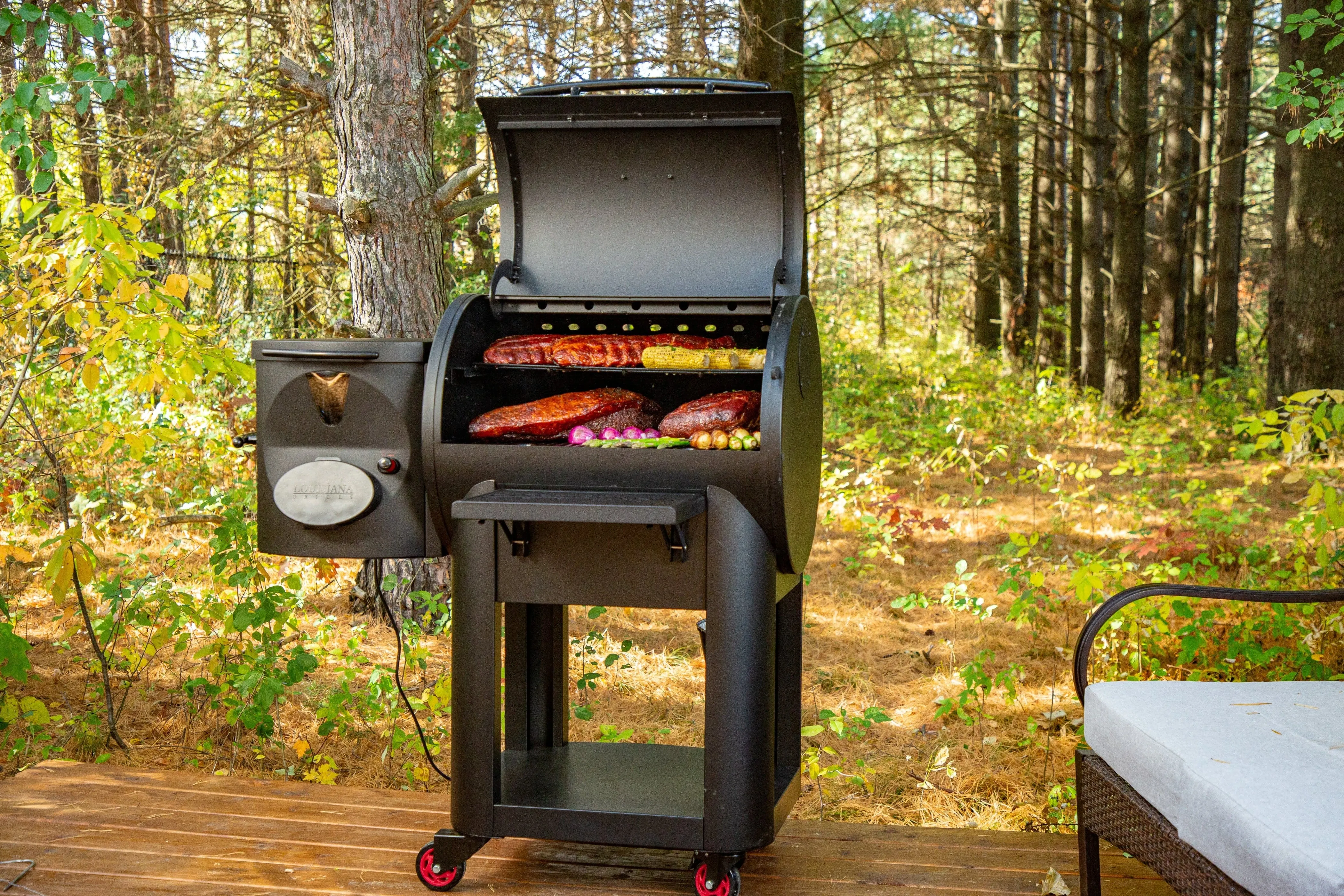 Louisiana Grills Founders Premier 800 Pellet Grill & Smoker w/ WIFI Control