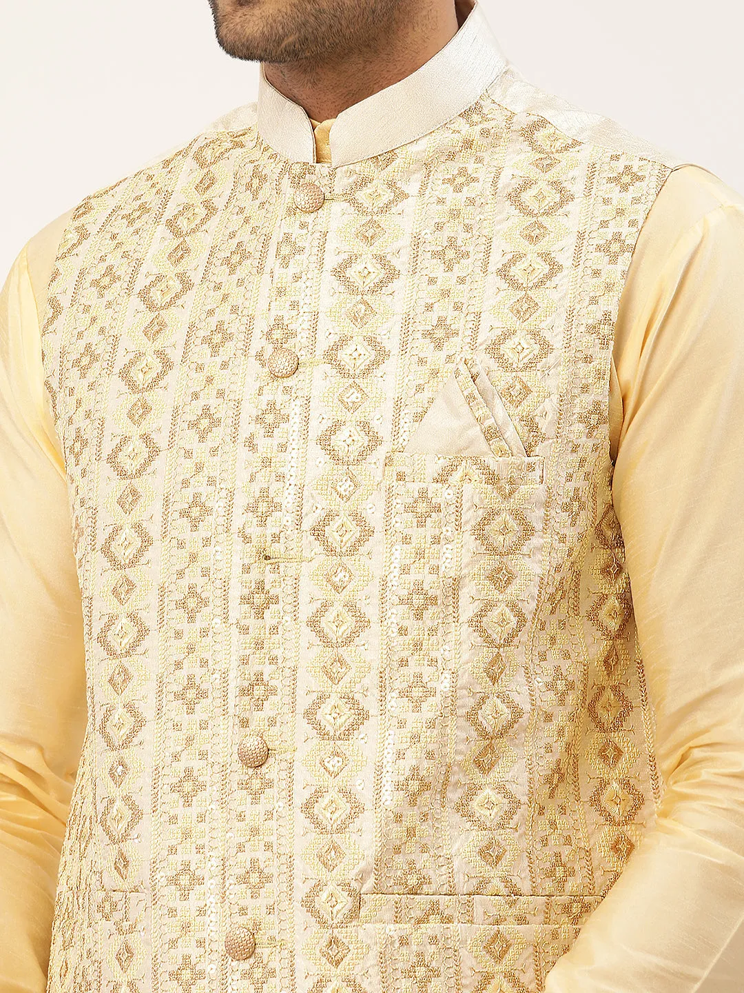 Men's Solid Kurta Pyjama With White Embroidered Nehru Jacket