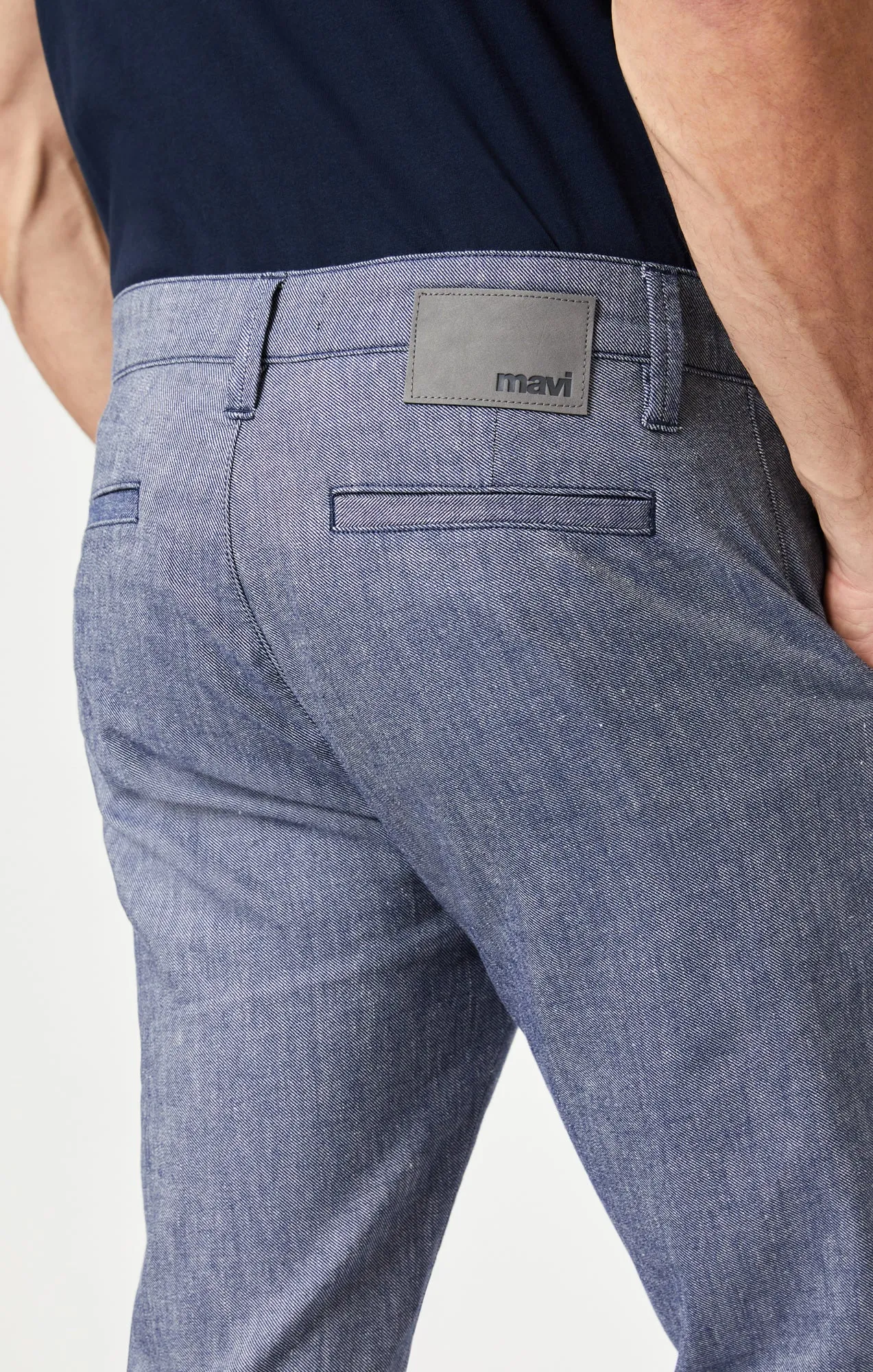 MILTON SLIM STRAIGHT CHINO IN INDIGO LINEN