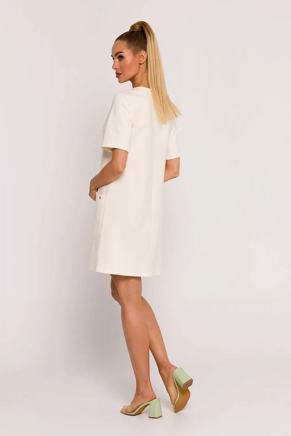 TEEK - Classic Solid Pocketed Shift Dress