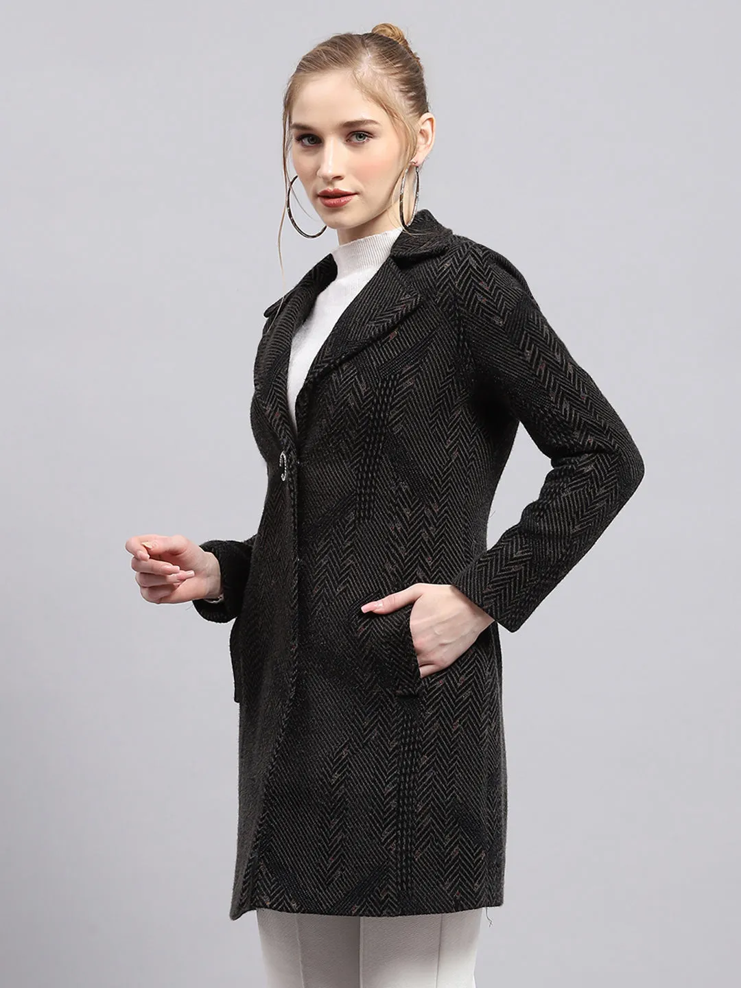 Women Black Self Design Collar Full Sleeve Coat