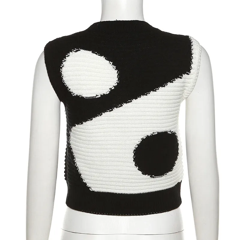 Ying Yang Knitted Top